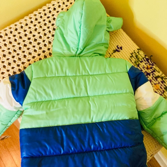 NWT The Mandalorian Green & Blue the Child Hooded Puffer Jacket- Toddler - Picture 4 of 11